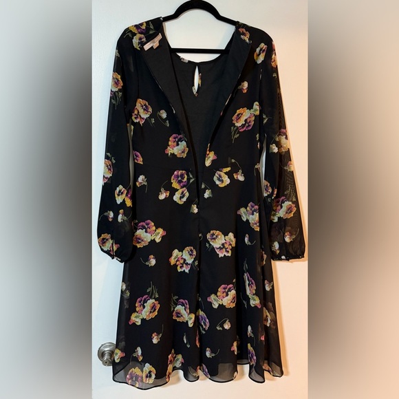 Forever 21 Black Dress with Floral Design - Picture 6 of 6
